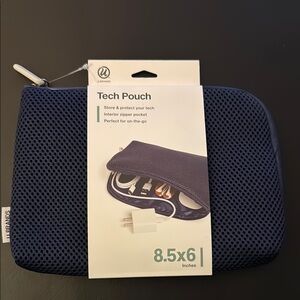 NEW: UBrands Blue Tech Pouch 8.5 x 6 Zippered Travel U Brands (Organizer)